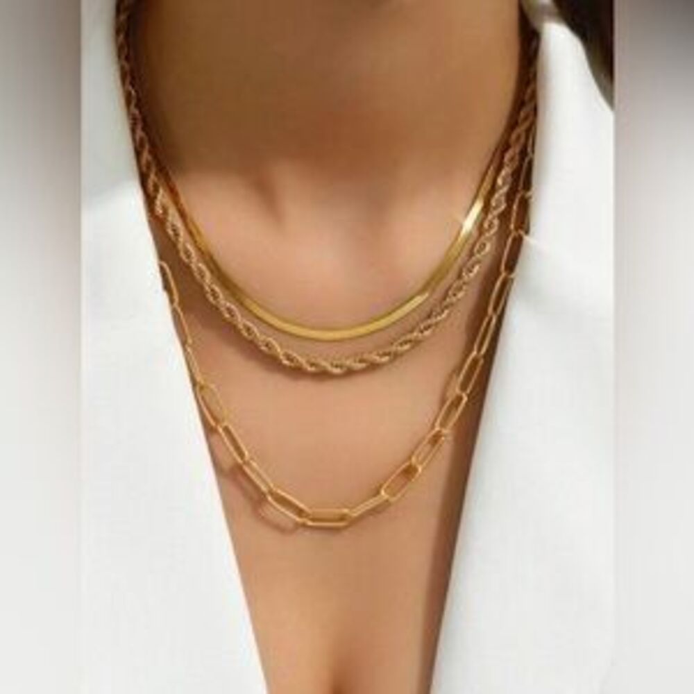 Gold 3pc Chain Necklace Set - Picture 2 of 2